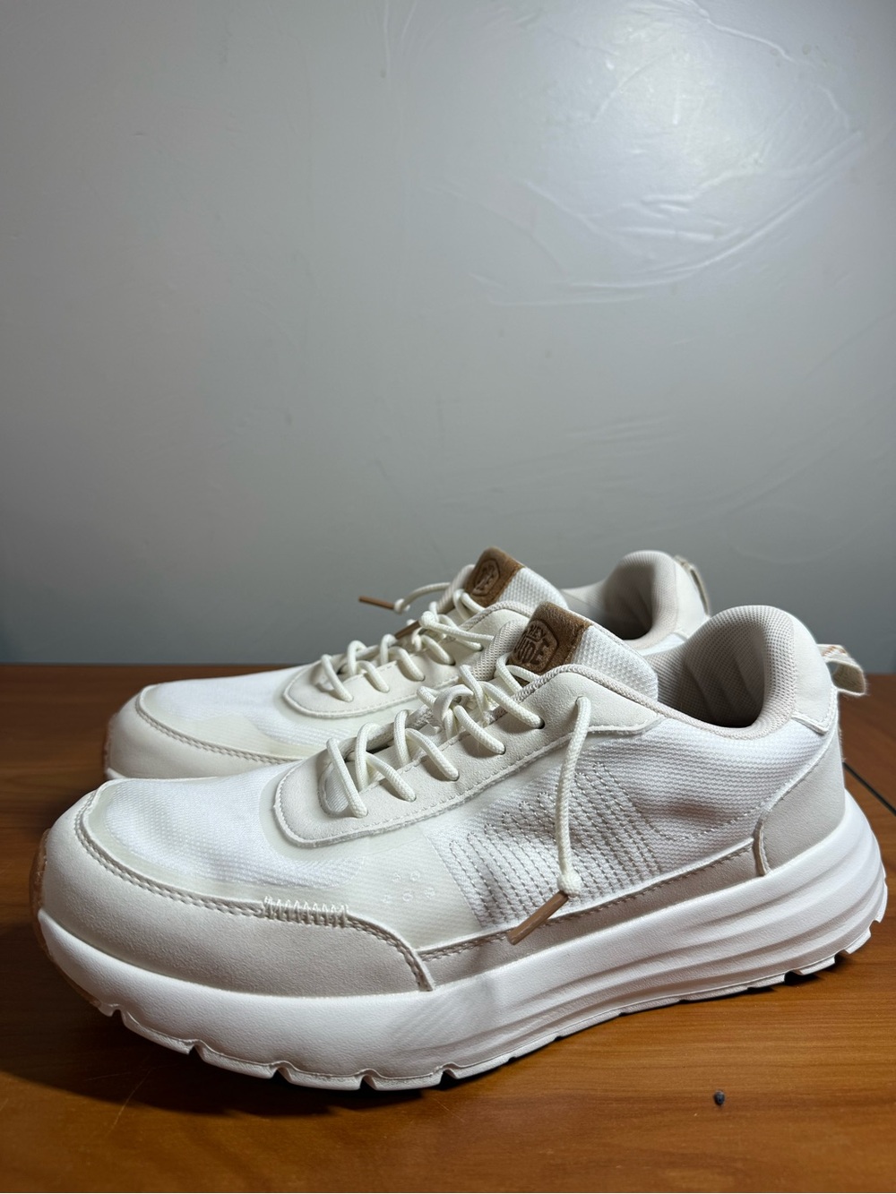 Hey Dude Sirocco Alta Neutrals Women’s Comfort Sneaker Shoe Slip On W10